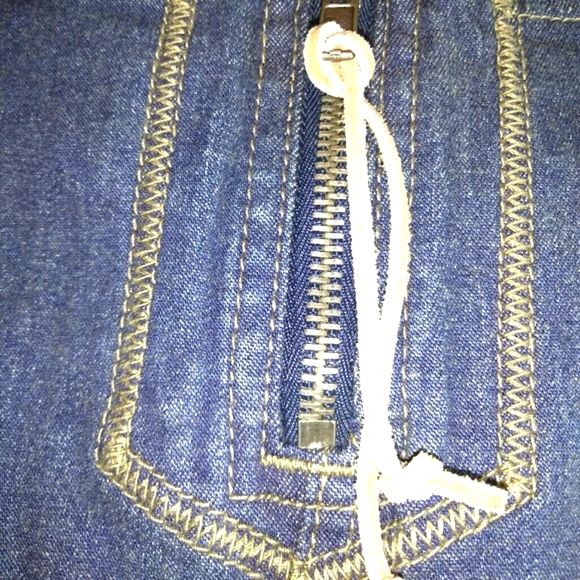 Z. CAVARICCI Boho Embroidered Denim Mini Skirt… - Picture 4 of 8